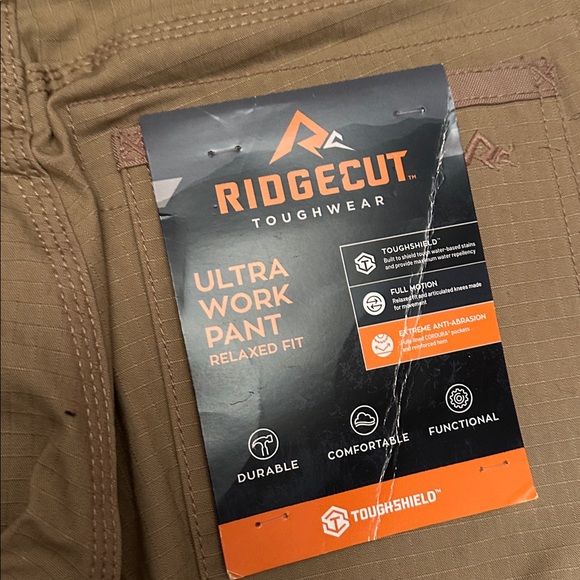 NWT Men’s Ridgecut work pants - Size 30/32 - Picture 3 of 5